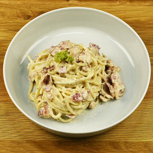 Spagete Karbonara (Carbonara) sa neutralnom pavlakom